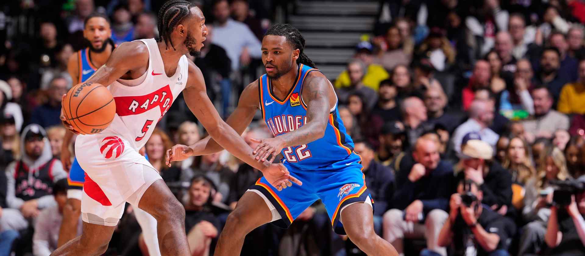Cason Wallace guarding Immanuel Quickley