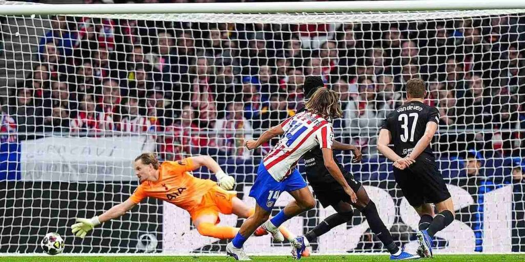 Diego Llorente scores against Tottenham