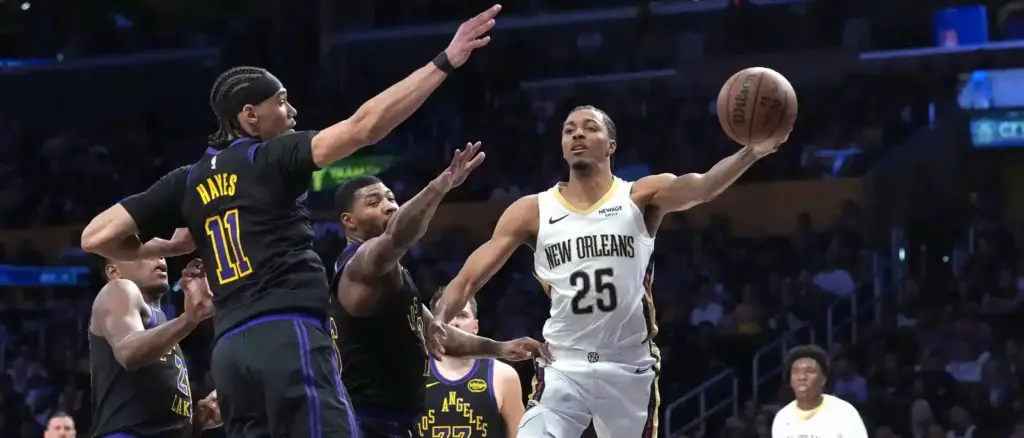 Trey Murphy III trying to lay the ball in Los Angeles Lakers' basket