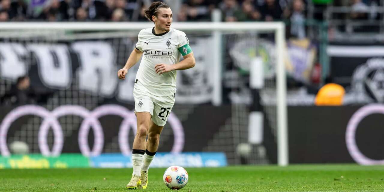 Borussia Monchengladbach captain Rocco Reitz
