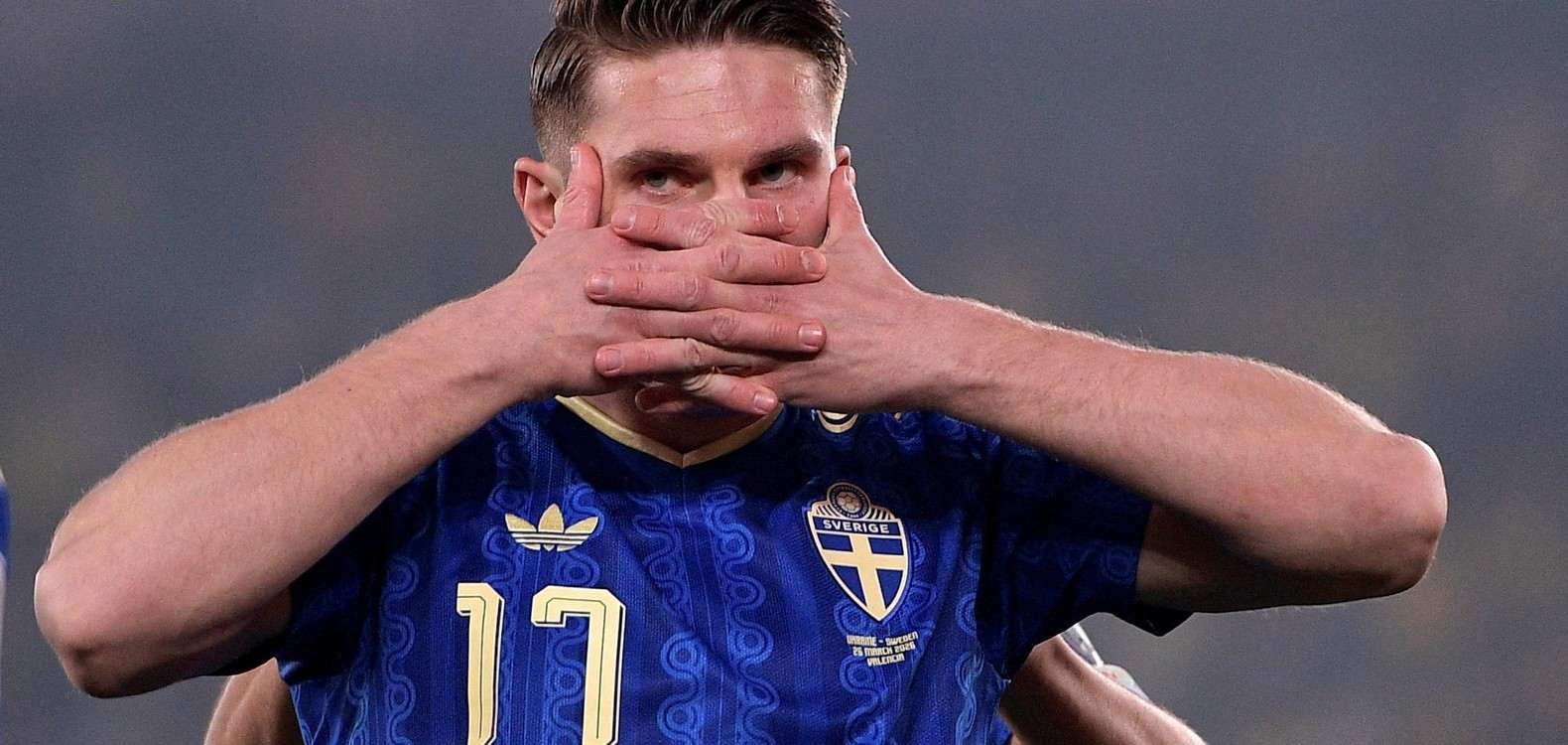 Victor Gyokeres with his typical celebration after scoring a goal