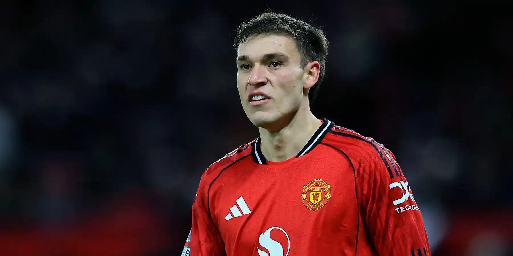 Manchester United midfielder Manuel Ugarte