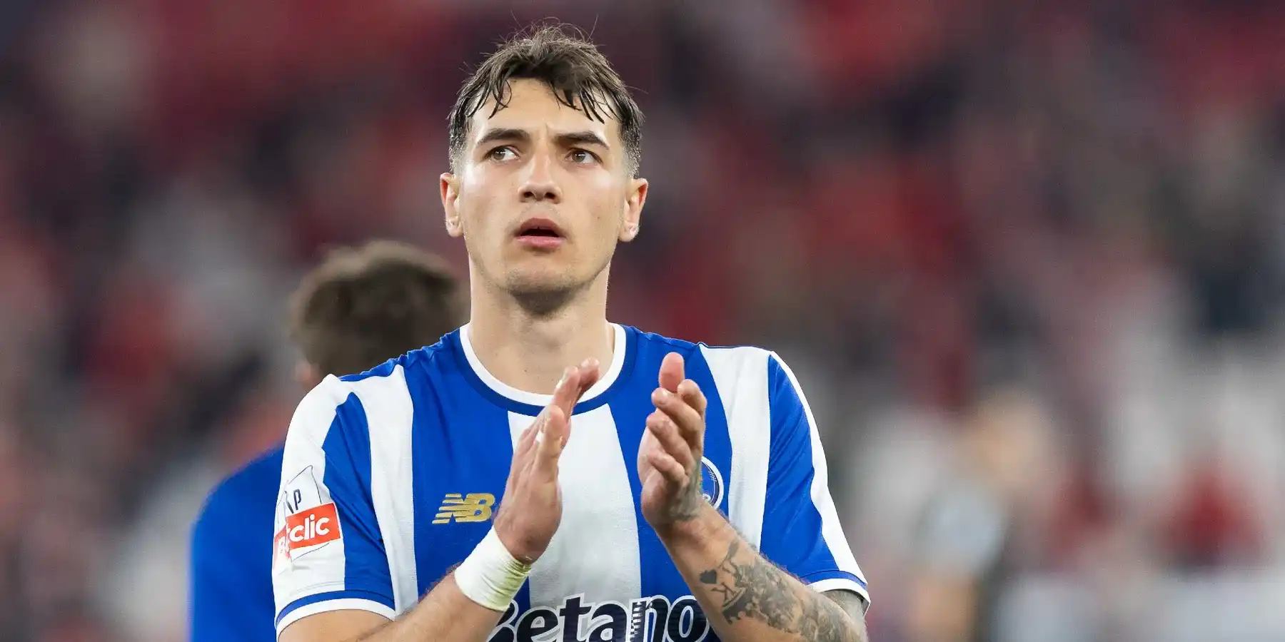 Porto defender Jakub Kiwior