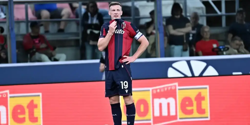 Bologna midfielder Lewis Ferguson