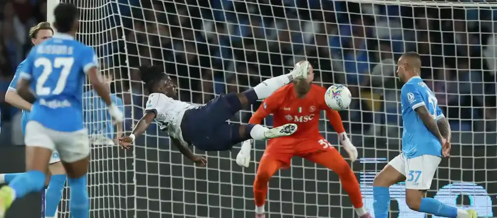 Jonathan Rowe shoots acrobatically towards Napoli goal