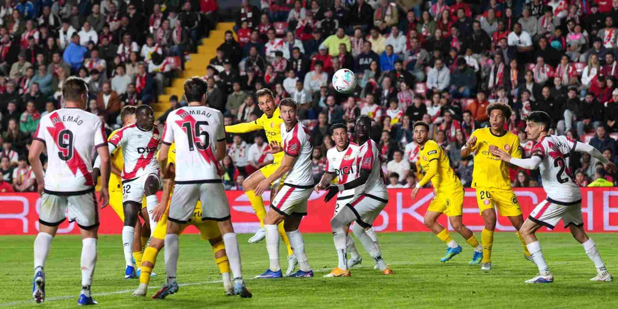 Cristhian Stuani scoring against Rayo Vallecano