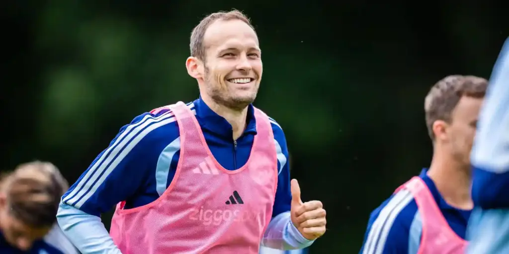 Daley Blind in Ajax training