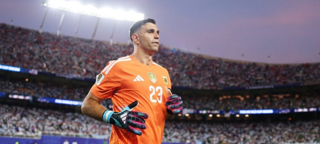 Argentina and Aston Villa goalkeeper Emiliano Martinez