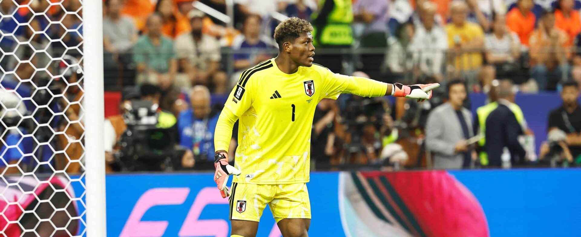 Japan and Parma goalkeeper Zion Suzuki