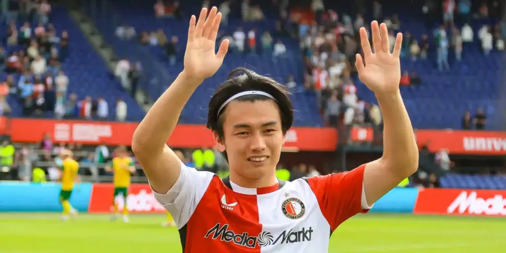 Ayase Ueda