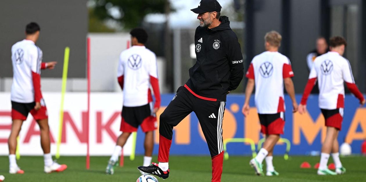 Jurgen Klopp leading Germany training session