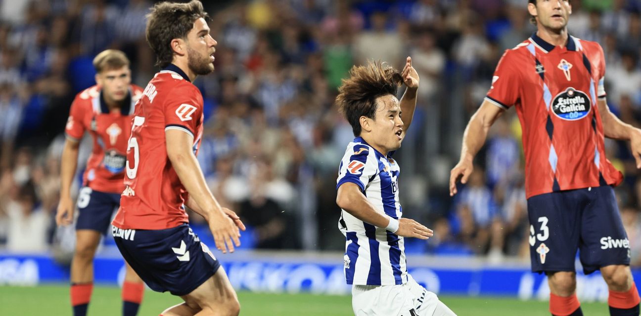 Takefusa Kubo surrounded by Celta Vigo players