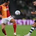 Sporting and Galatasaray players in a battle for the ball